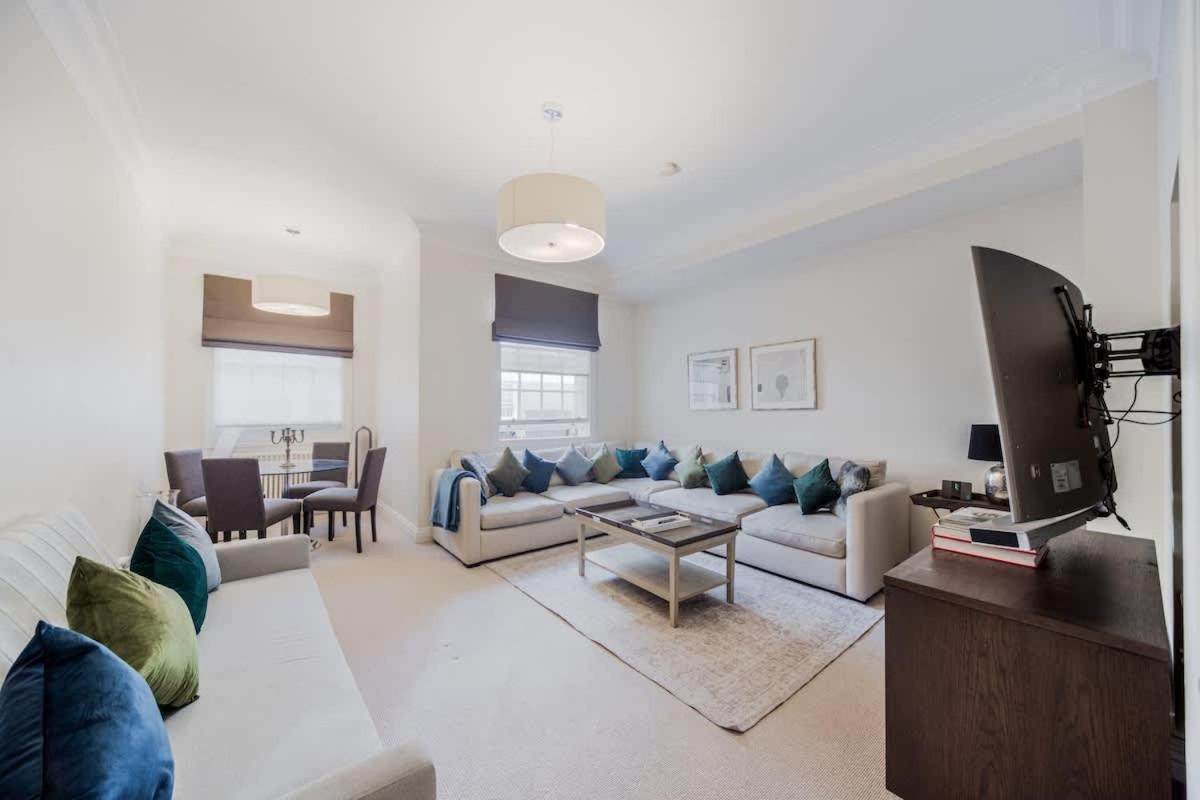Estatesmen Mayfair London